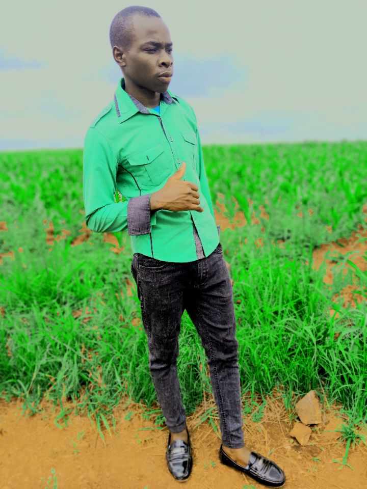 goodnovel comment avatar